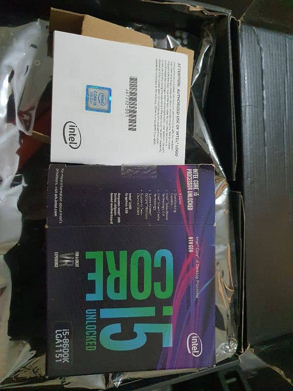 Asus Z370-H Gaming with i5 8600k both with box 2