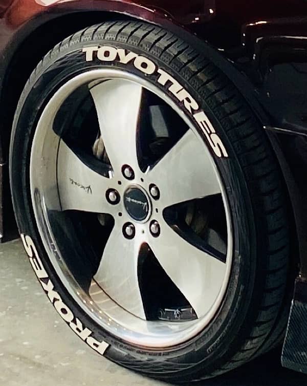 18 inch rims staggered Japanies 0