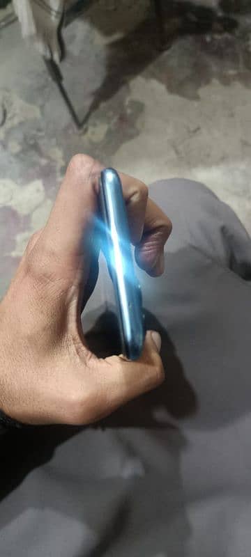 oppo f17pro  8+8=128 5