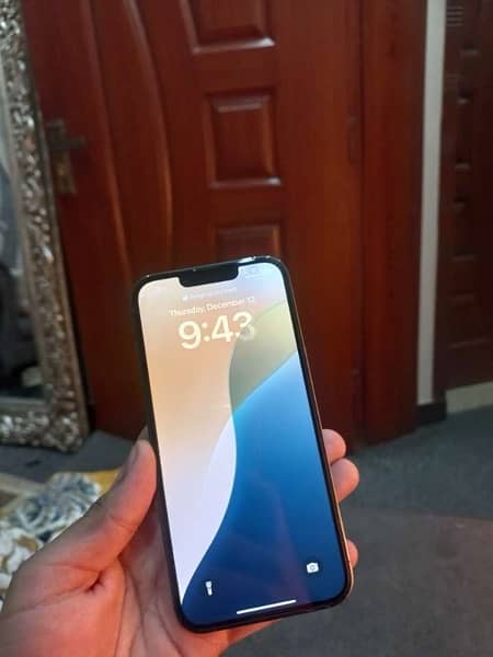 IPhone 13 Pro seria blue 5