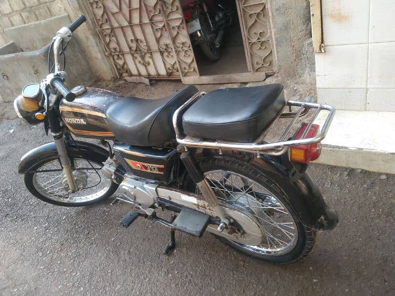 Honda CD 70 2