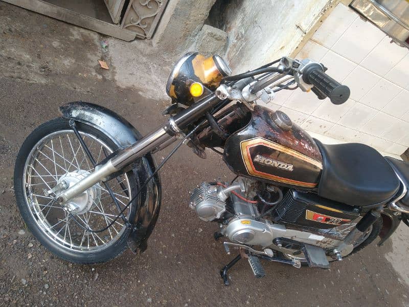 Honda CD 70 3