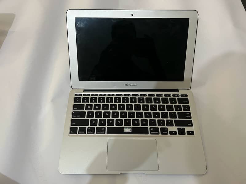 MacBook Air 2012 FOR SALE 1