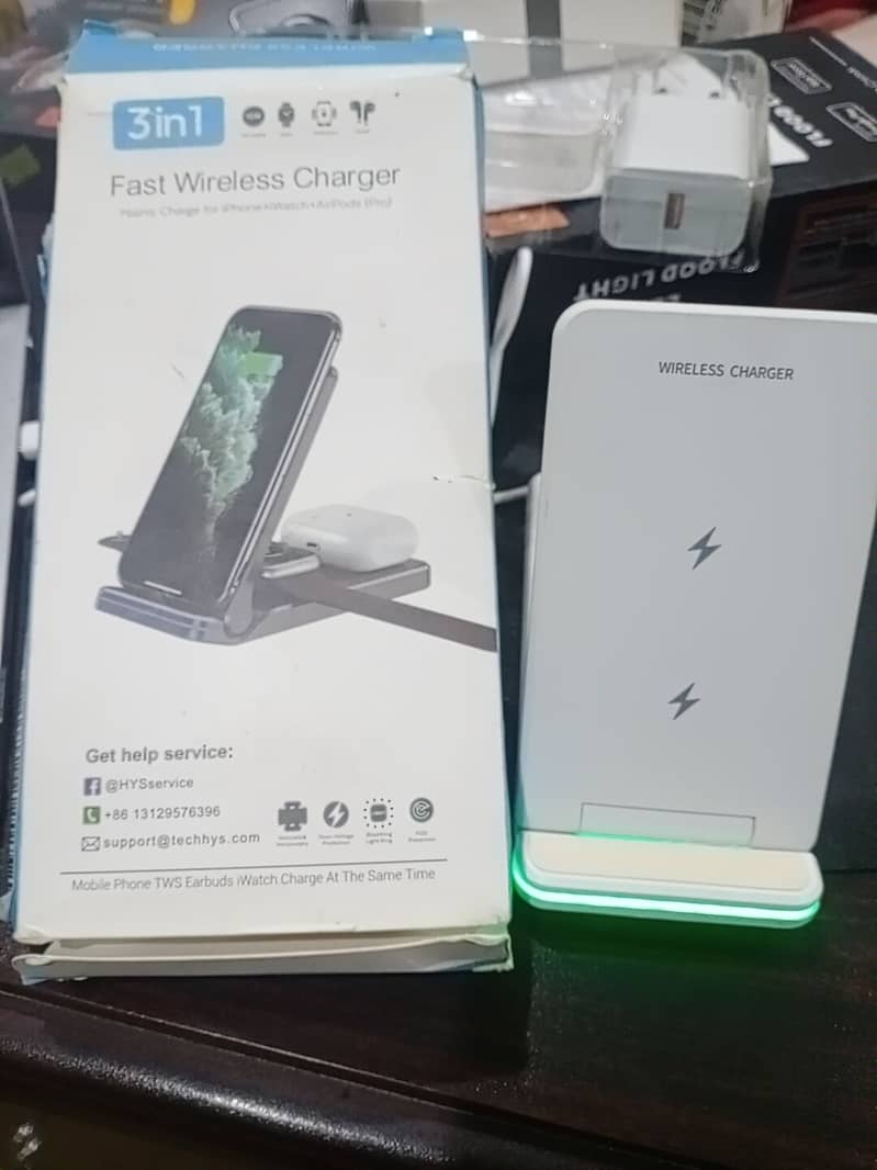 3 in 1 Wireless Charging Station for Apple Smartphone, Watch, Airpods 6