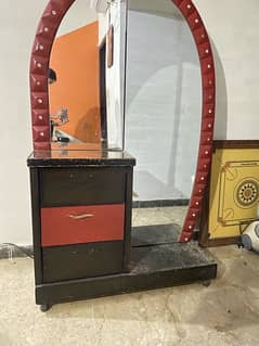 Sliding Mirror dressing table on sale