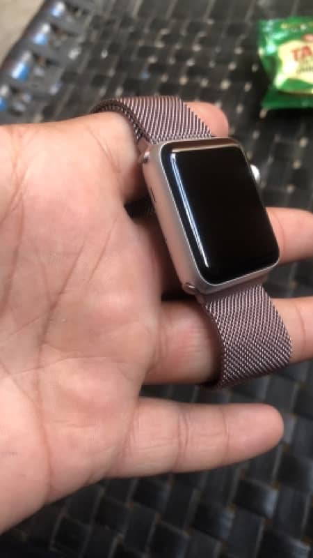 Apple Watch series 2 38  mm   10 10 candeshan 1