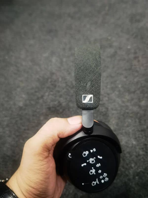 Sennheiser Momentum 4 Wireless Headphones 2