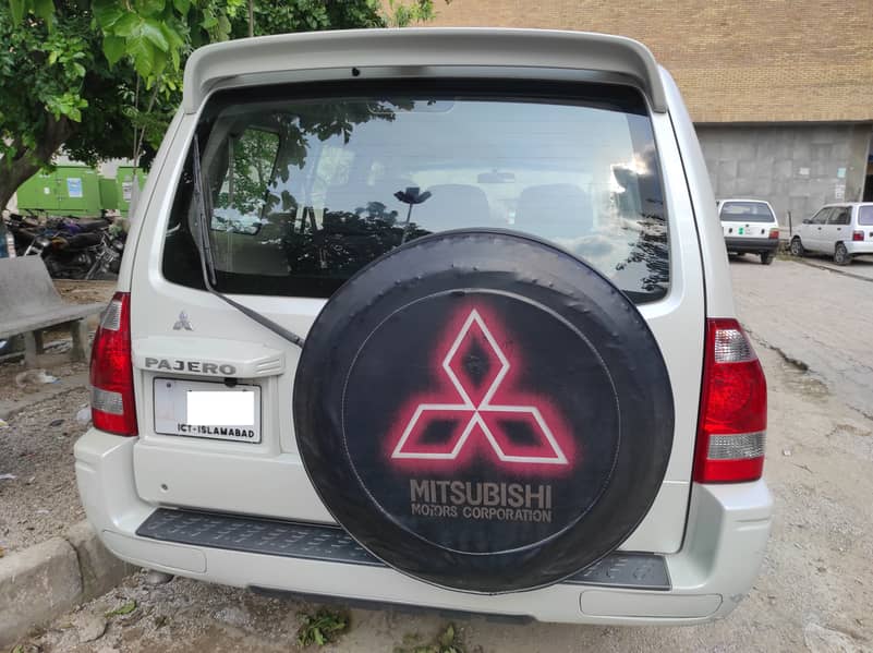 Mitsubishi Pajero GLX 2.8 Diesel 2005 3