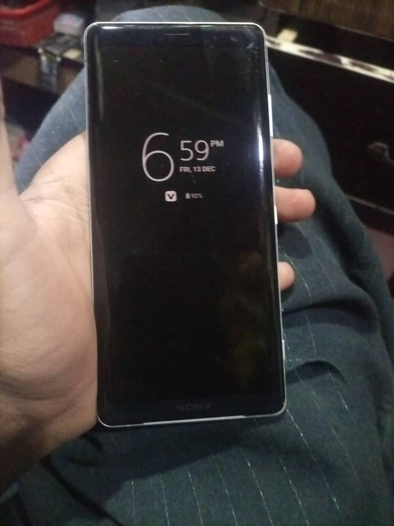 Sony Xperia x4 8/10 condition non pta  4/64. 1