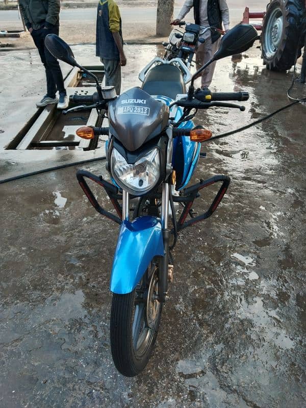 Suzuki gsx125 my number 03054318981 2