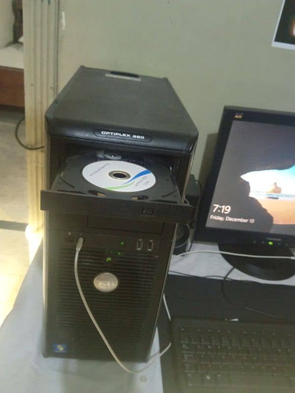 PC for sale core 2 du 9