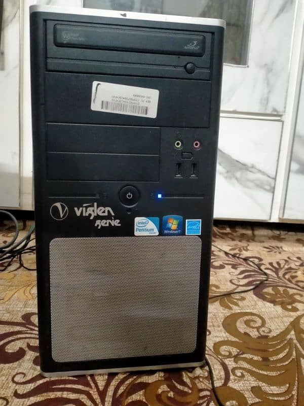 I'm selling All computer system with CPU LCD and Accessories 2