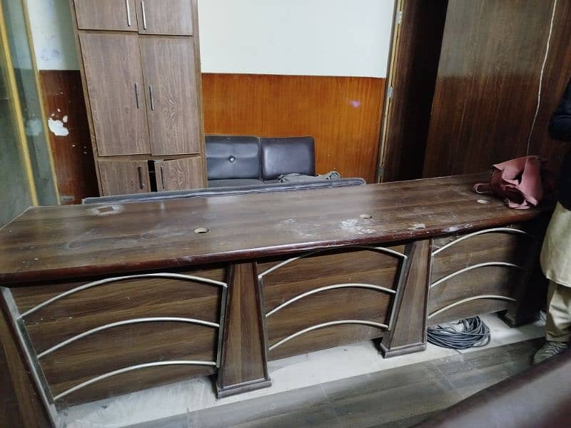 office Table for sale 1