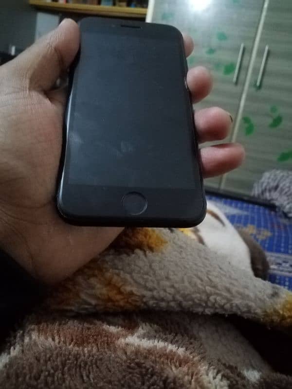 i phone 7 bypas condition 10by9 all ok 2