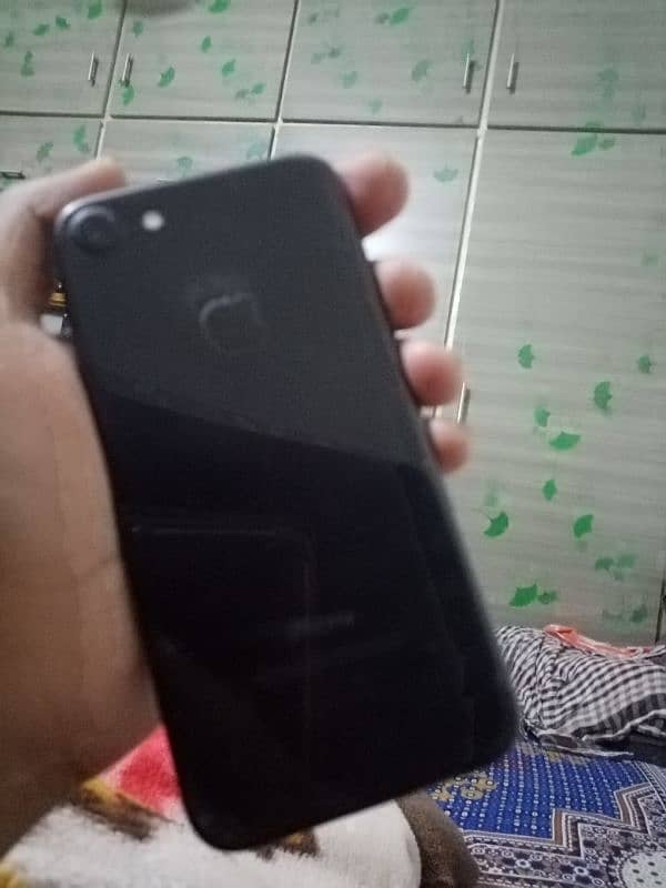 i phone 7 bypas condition 10by9 all ok 3