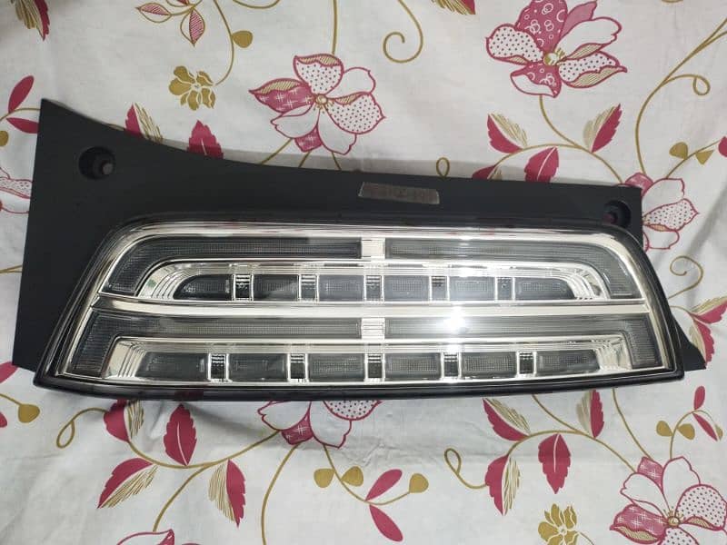 N WGN Custom JH4 Tail Lights Left Side & Right Side Mob # 03157275548 3