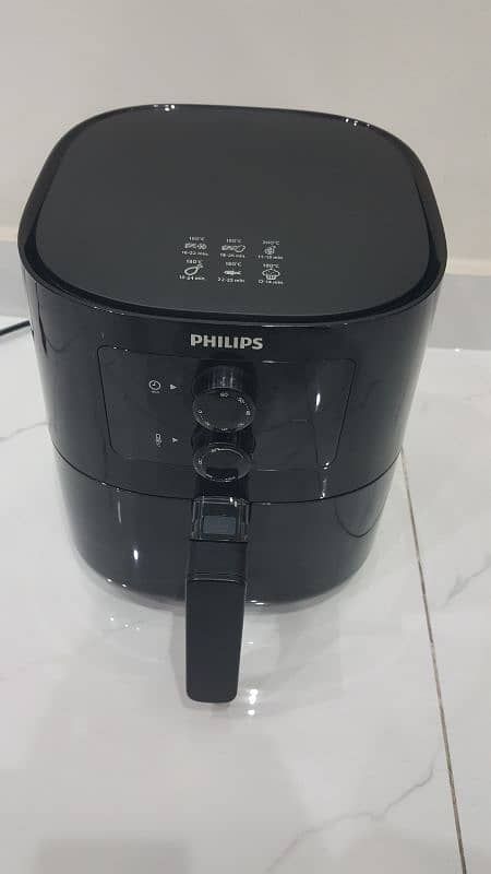 Philips Air Fryer 4.1 litre 3