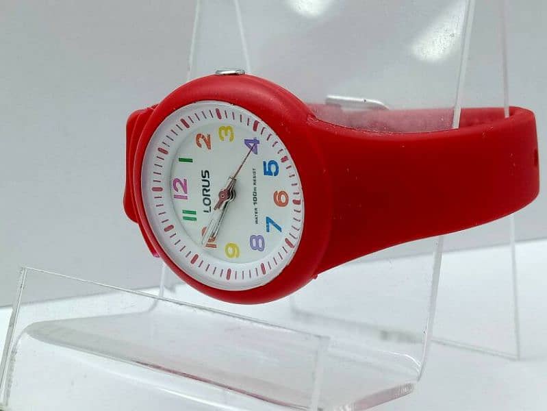 LORUS CHILDREN'S WATCH  by Seiko 2