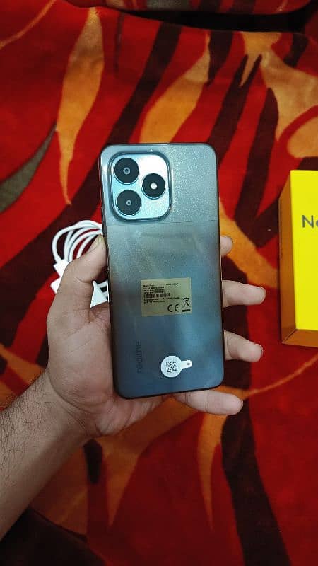 realme note 50 4/128 just 2 month use 3