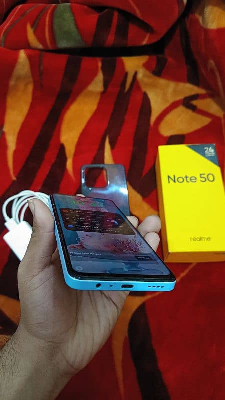 realme note 50 4/128 just 2 month use 5