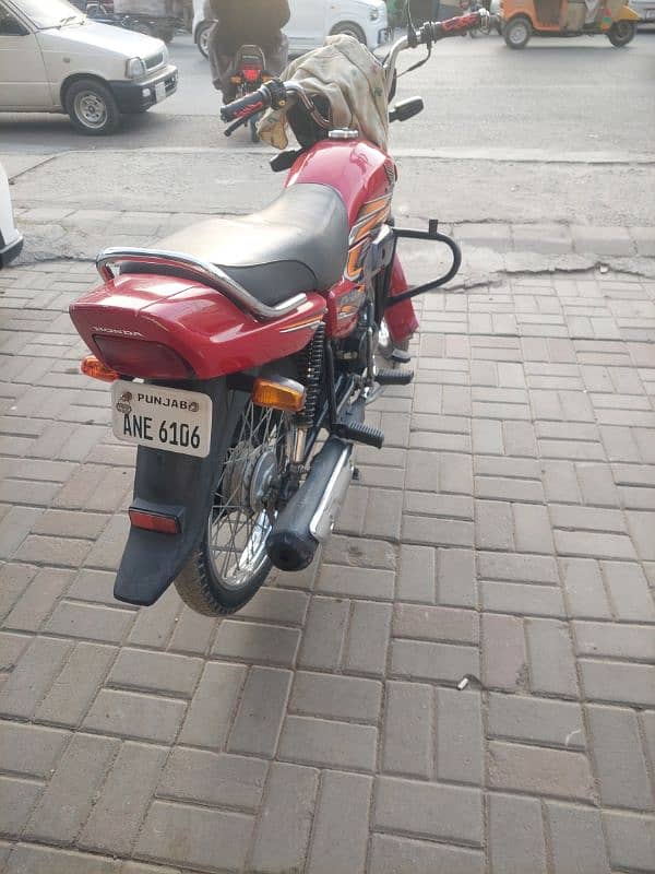 Honda cd 100 prider good condition red colour 1