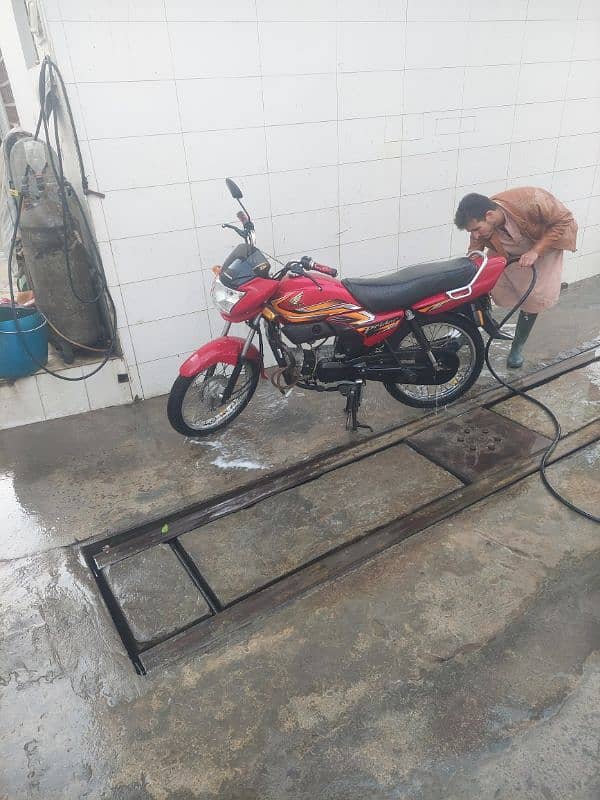 Honda cd 100 prider good condition red colour 7