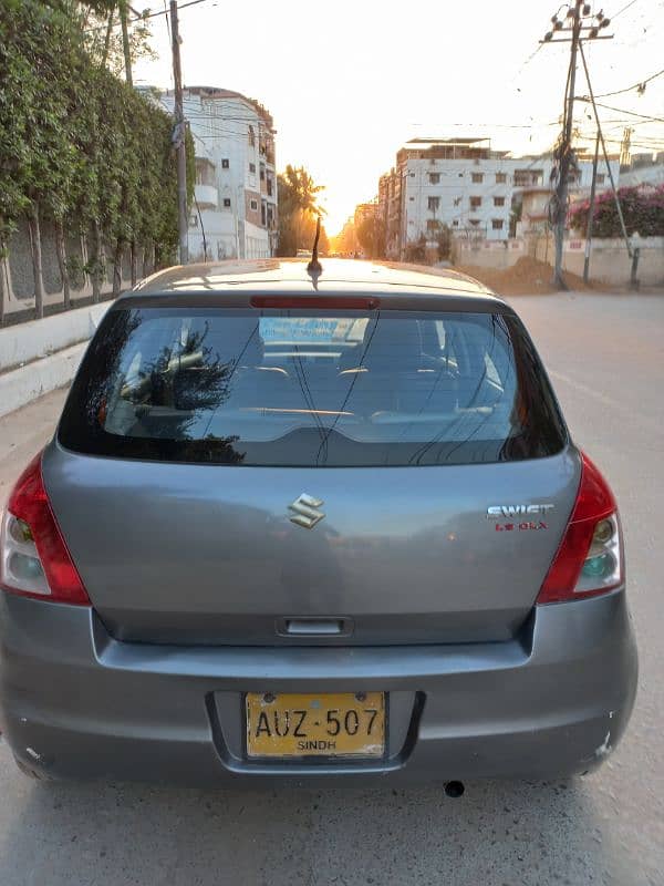 Suzuki Swift 2011 5