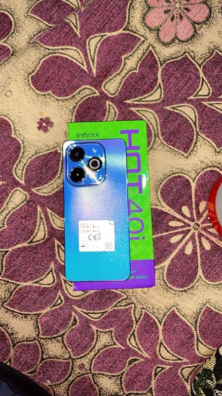 Infinix hot 40i 8+8/128 0