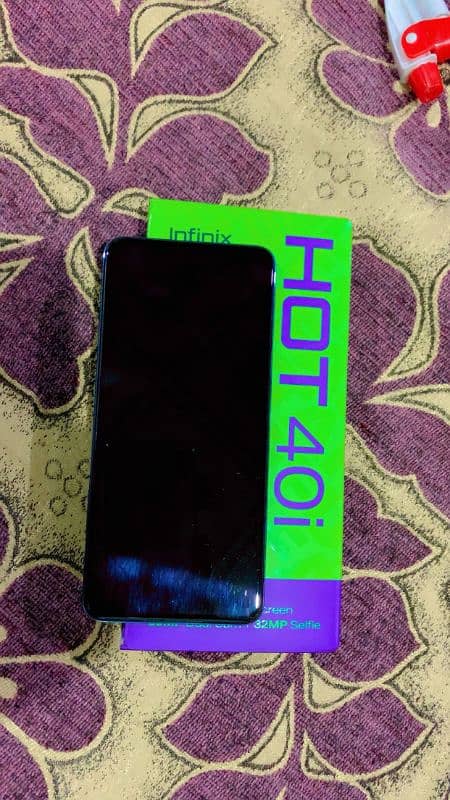 Infinix hot 40i 8+8/128 4