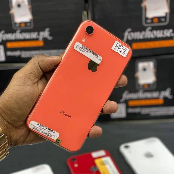 iphone XR 64GB pta approved 10/10 Whatsapp 0322 1185228 0