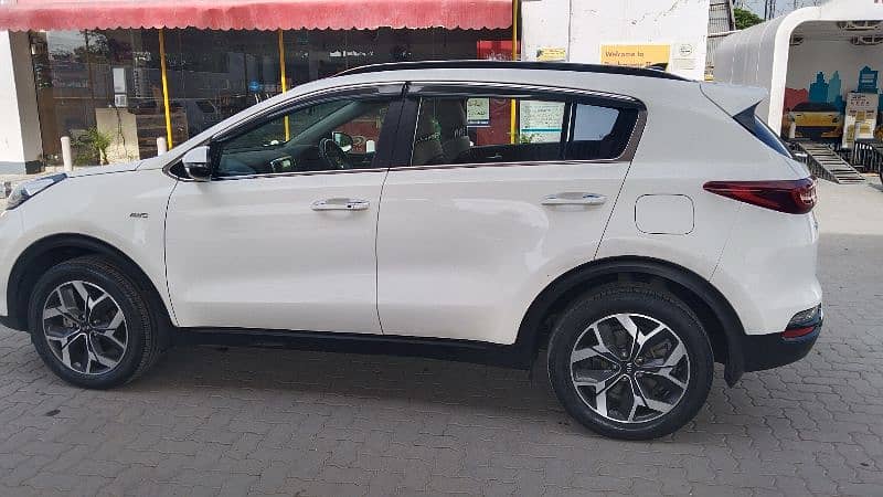 KIA Sportage 2021 11