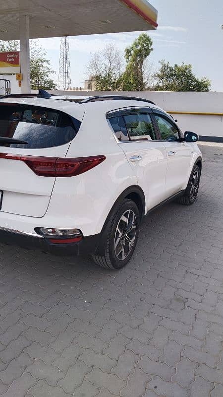 KIA Sportage 2021 13