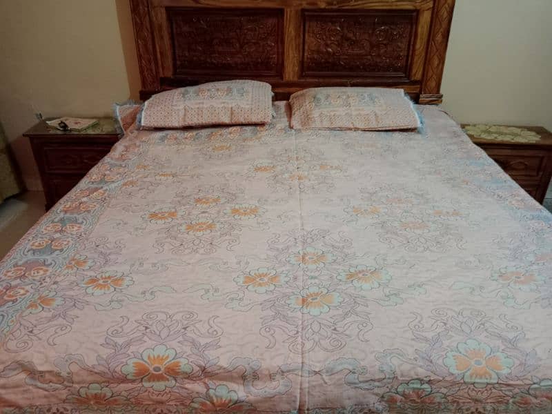 Fancy Bed Sheets | Floral Pattern | Embroidered 1