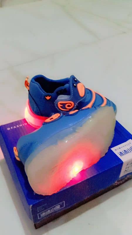 boys led shoe 0