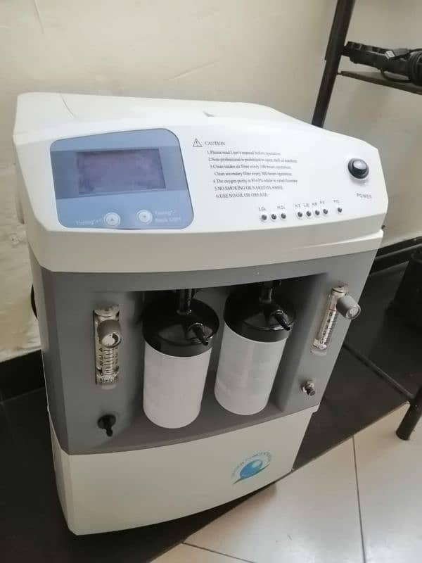 Oxygen concentrator 10 Litter Dual Mode almost new 3