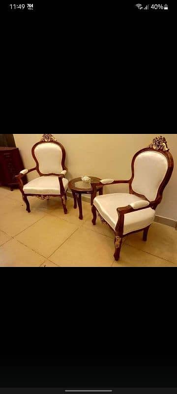 Chairs / Coffee chairs / Room Chairs / bedroom chairs 4