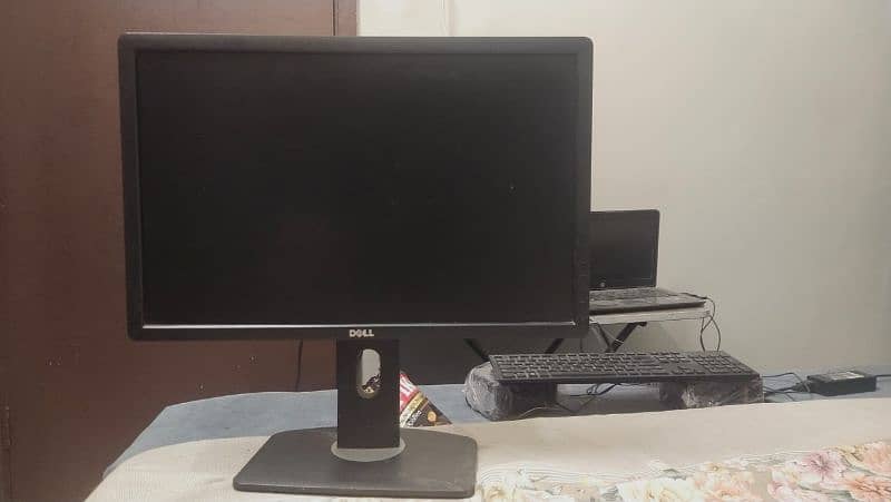 Dell 24 inch LCD 4