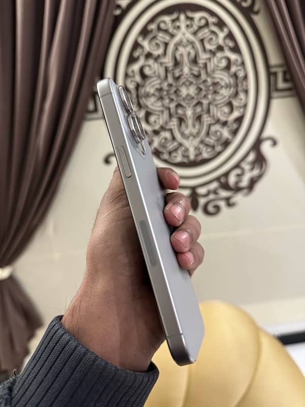 iPhone 15 pro max natural titanium jv 2