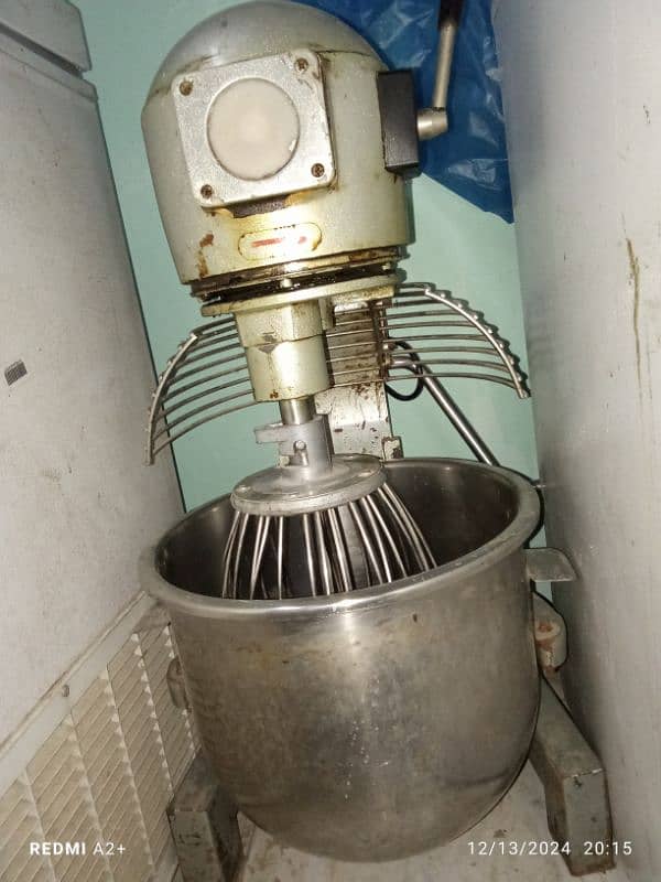 Mixer Machine 0