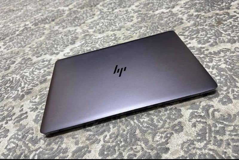 Hp Zbook Studio G4(4K), i7 7th, 16gb, 256gbssd, 4gb Graphics 3