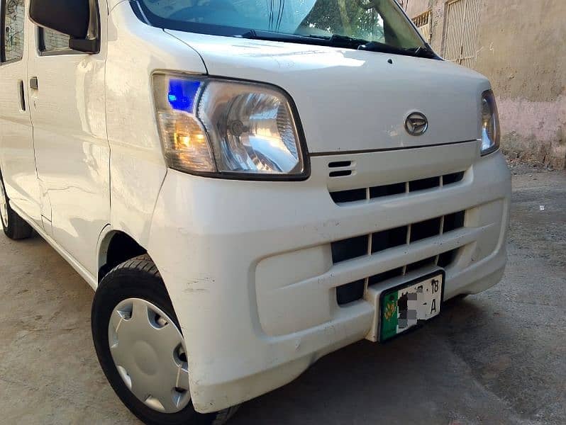 Daihatsu Hijet 2013 3