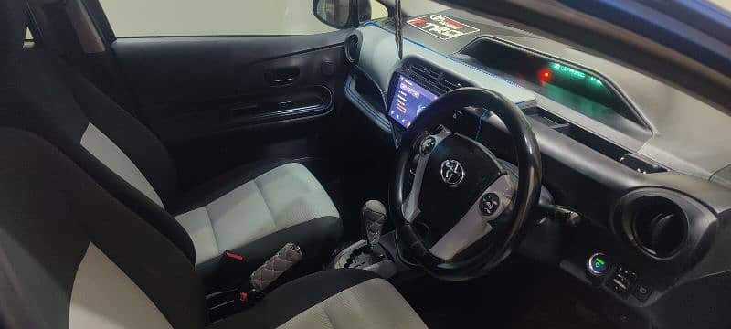 Toyota Aqua 2013 1