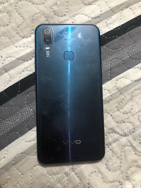 vivo y11 in good condition pta approved 0