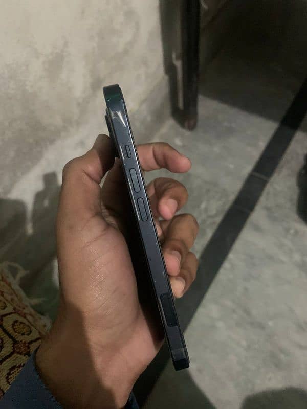 IPHONE 13 Non Pta 2