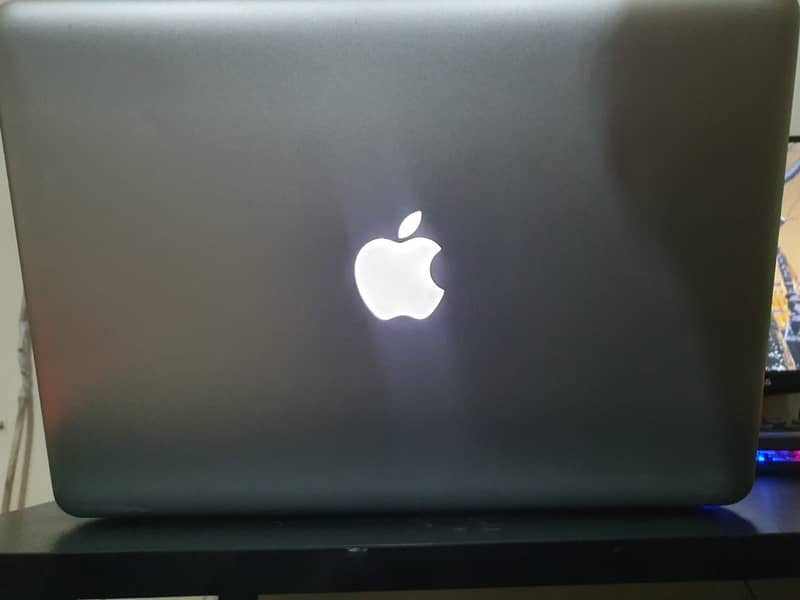 MACBOOK Pro 2012 for sale 3