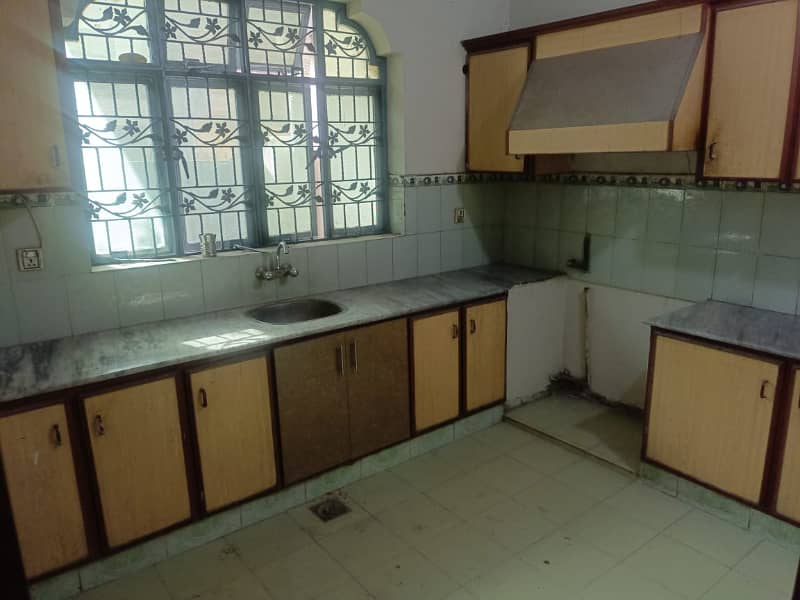 12 Marla Single Storey Full House Available For Rent (Near Packages Mall) 0