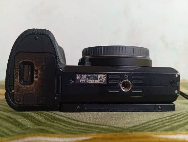 sony a6500 body only 7