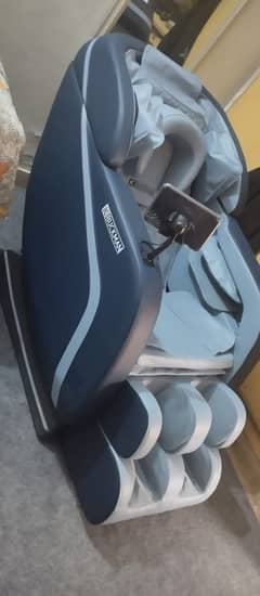 massage chair new 10/10 | with box | bought 1 week ago