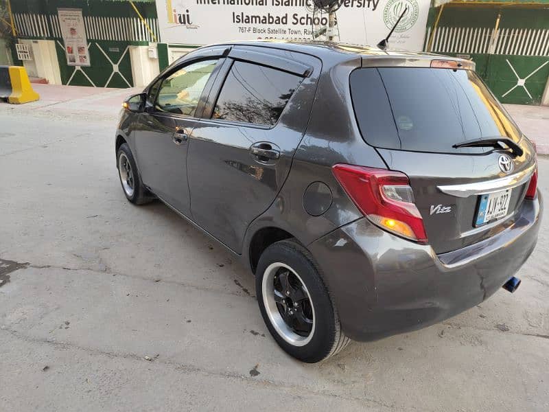 Toyota Vitz 2015 6