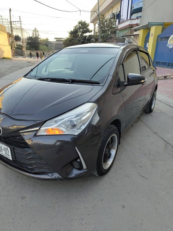 Toyota Vitz 2015 8